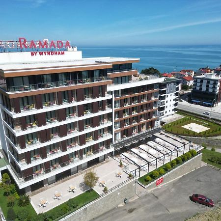 Hotel Ramada By Wyndham Giresun Piraziz Exterior foto