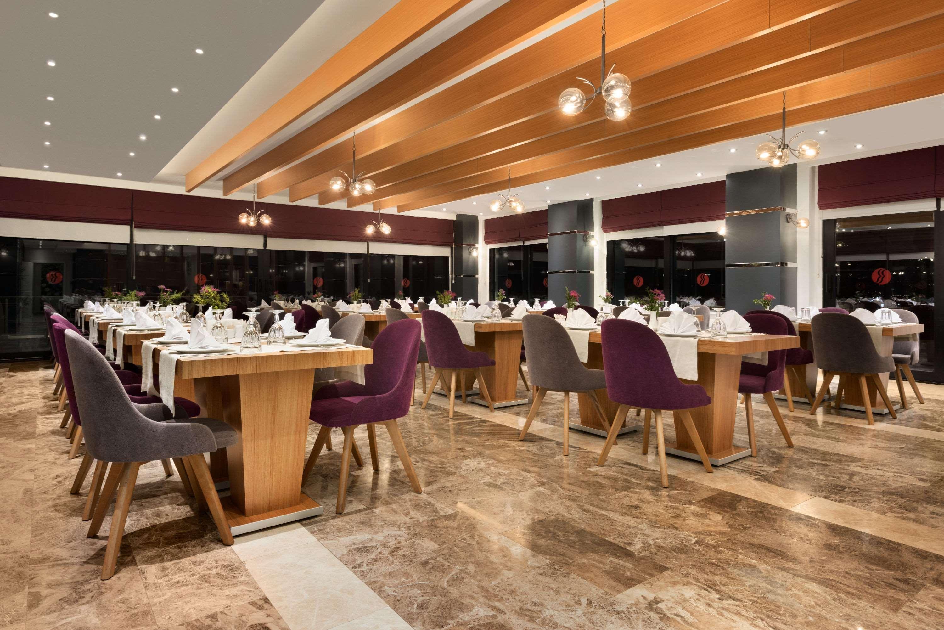 Hotel Ramada By Wyndham Giresun Piraziz Exterior foto
