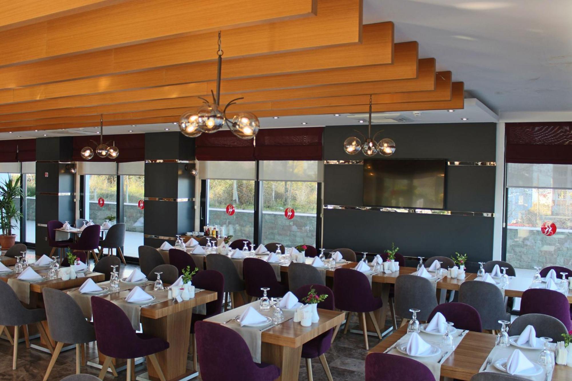 Hotel Ramada By Wyndham Giresun Piraziz Exterior foto